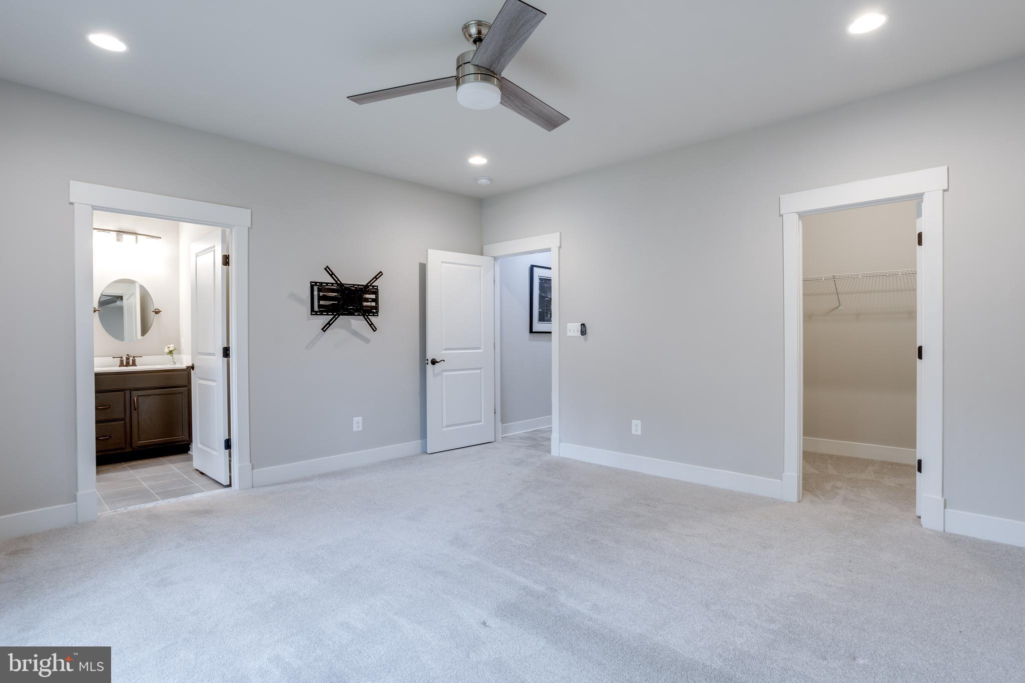 WAKEFIELD FOREST - Residential