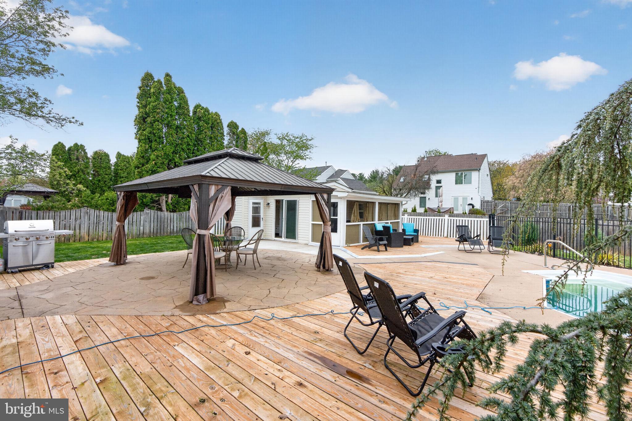 PENNWAY ESTATES - Residential