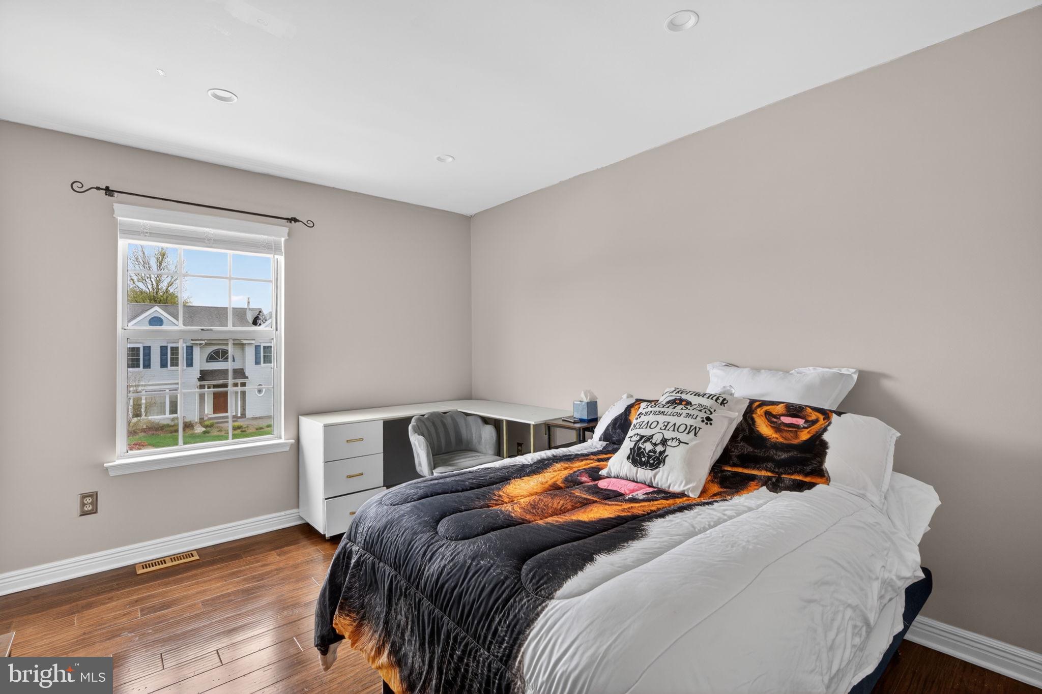 PENNWAY ESTATES - Residential