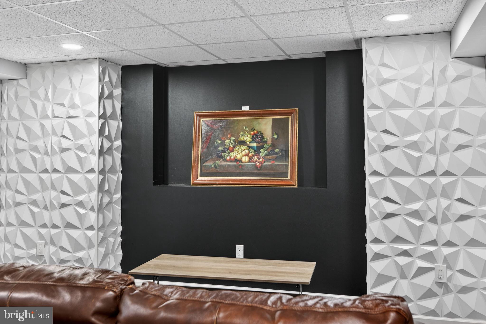 PENNWAY ESTATES - Residential