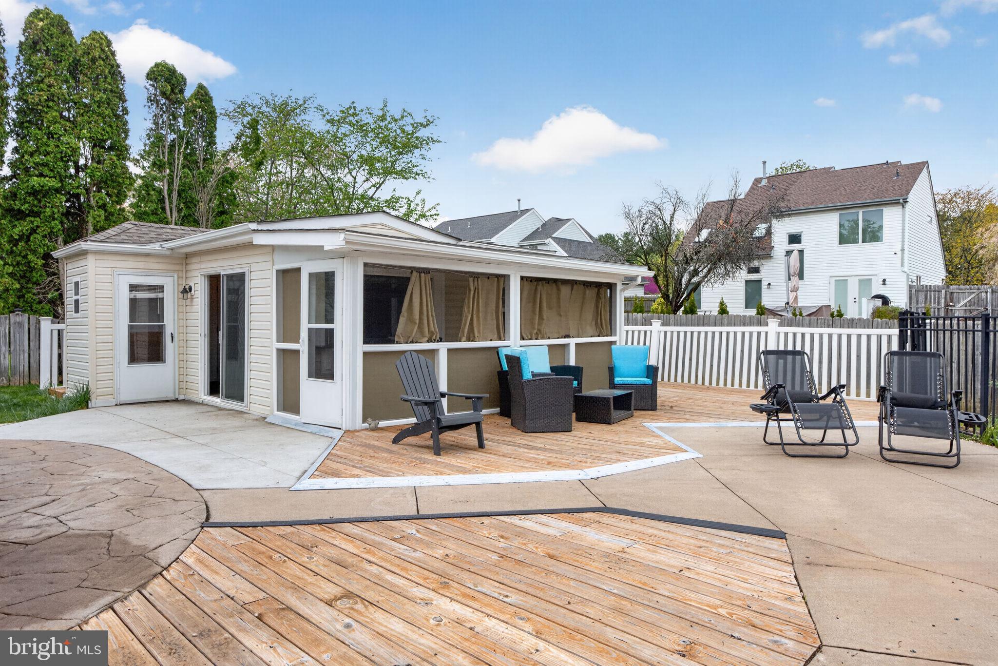 PENNWAY ESTATES - Residential