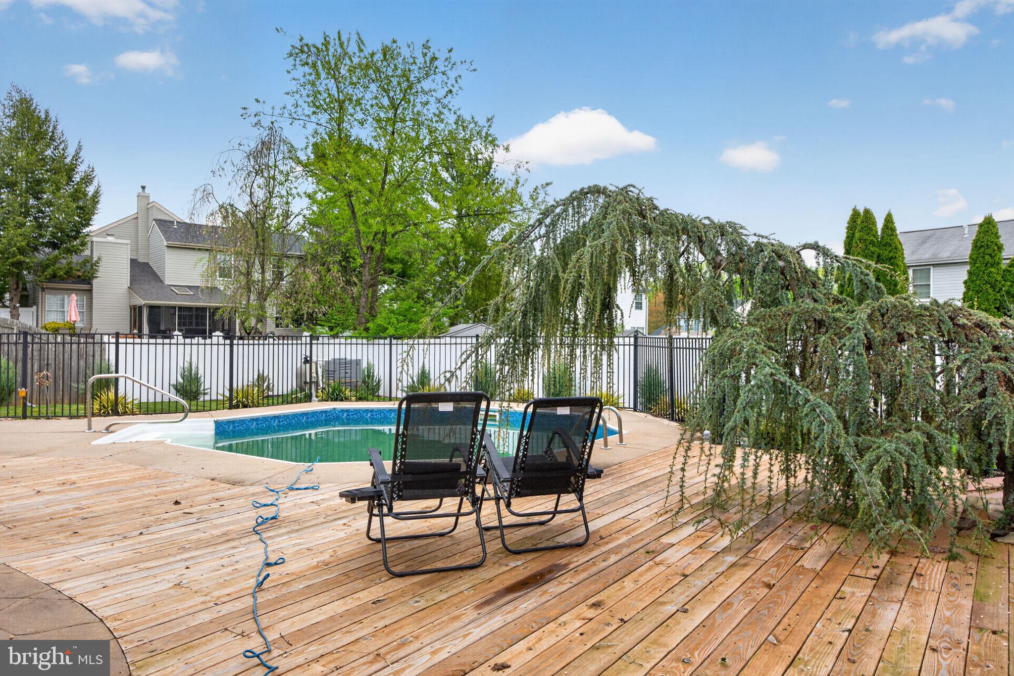 PENNWAY ESTATES - Residential