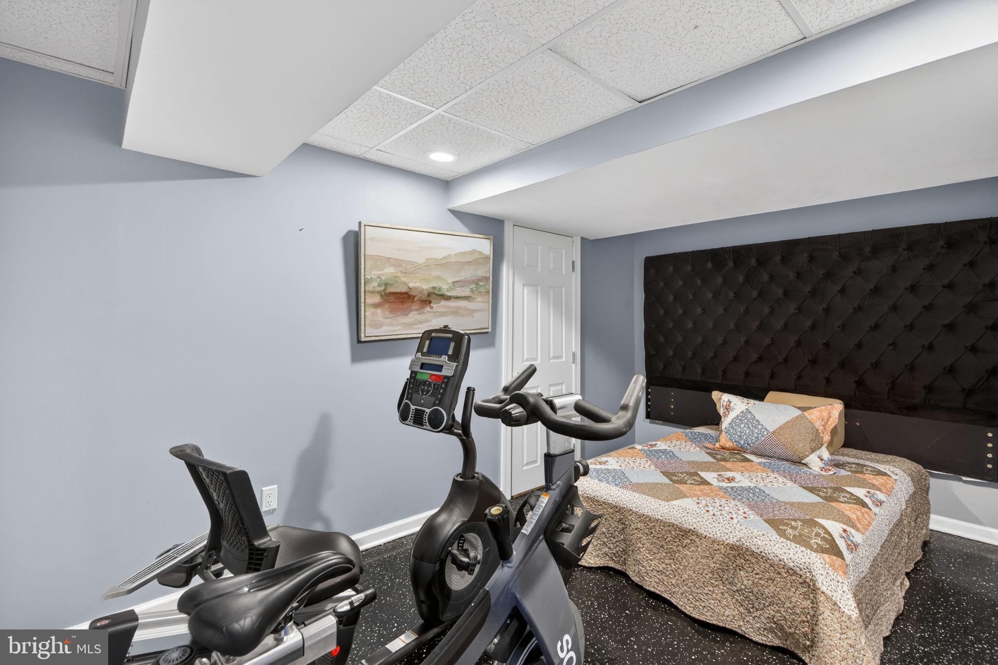 PENNWAY ESTATES - Residential