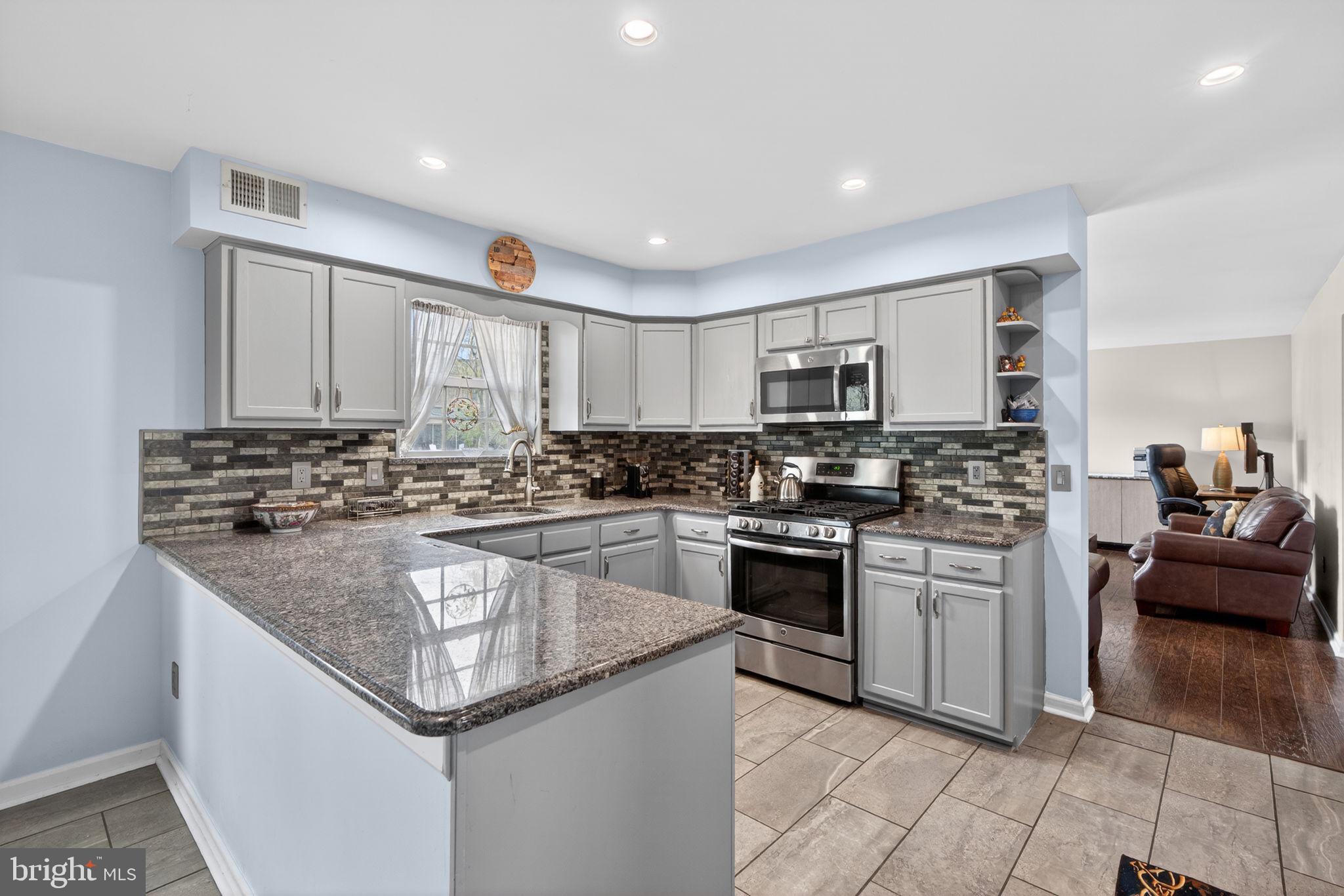 PENNWAY ESTATES - Residential