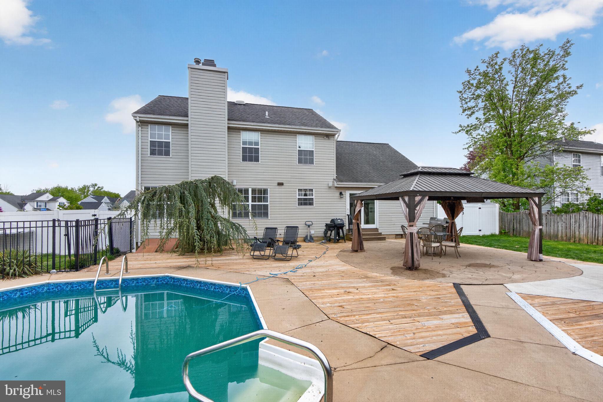 PENNWAY ESTATES - Residential