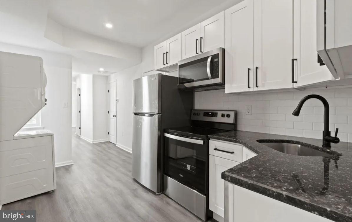 4149 LANCASTER AVENUE 1ST FLOOR