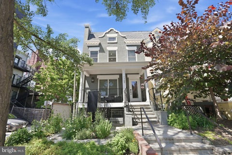 Photo of 1369 Parkwood Place NW #3, WASHINGTON, DC 20010 (MLS # DCDC2265704)