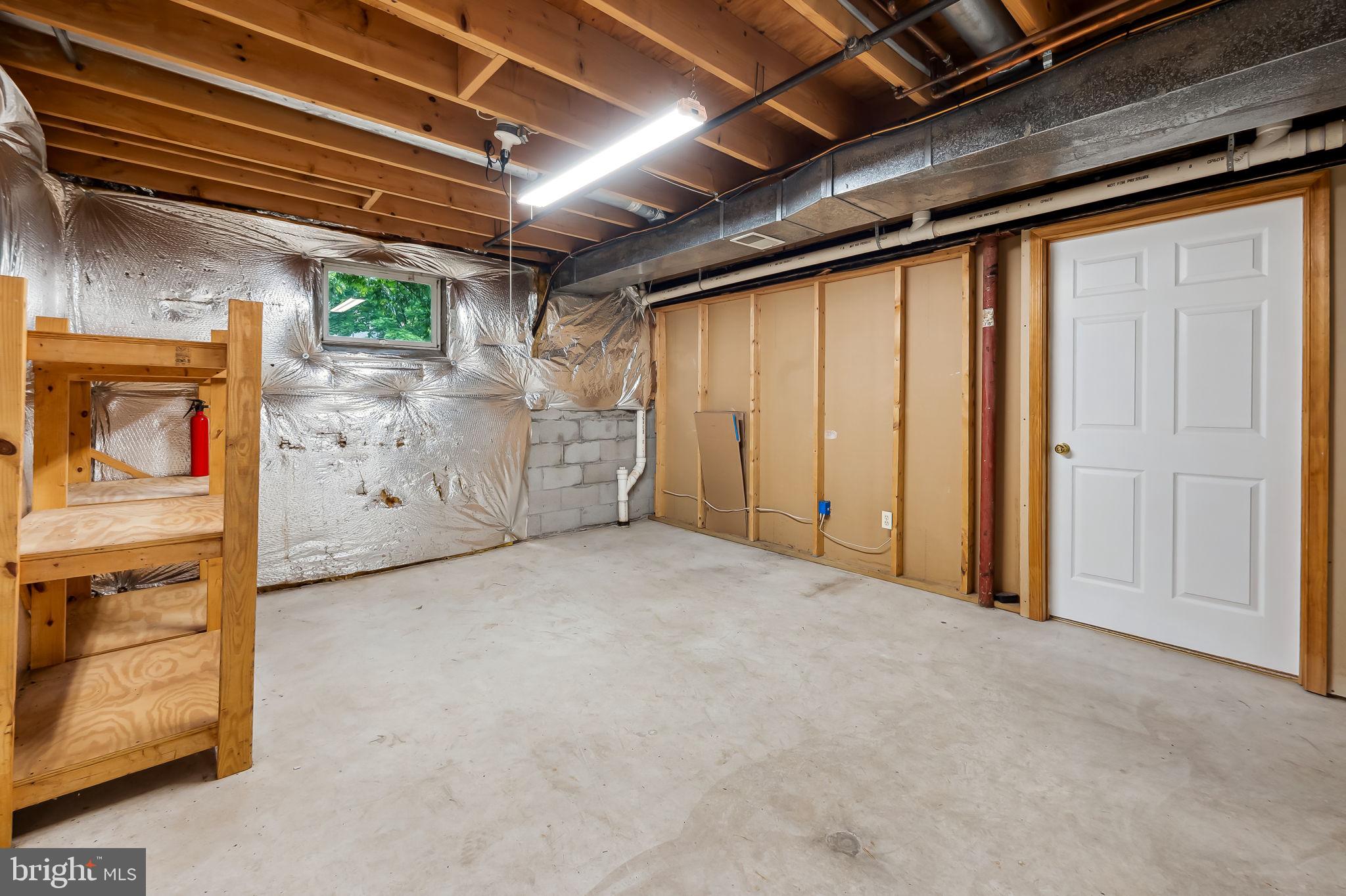 RIVERS EDGE - Residential