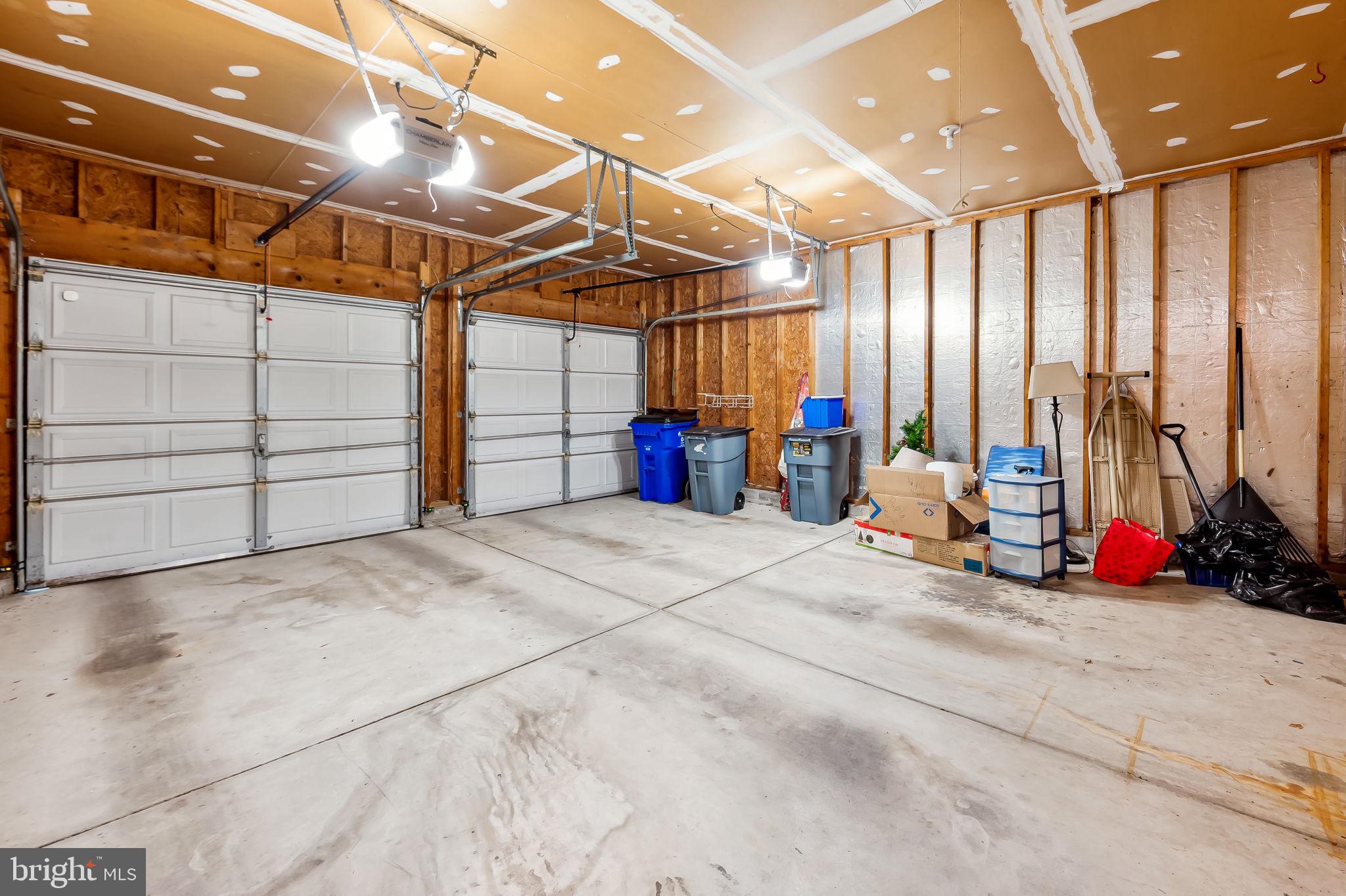 RIVERS EDGE - Residential