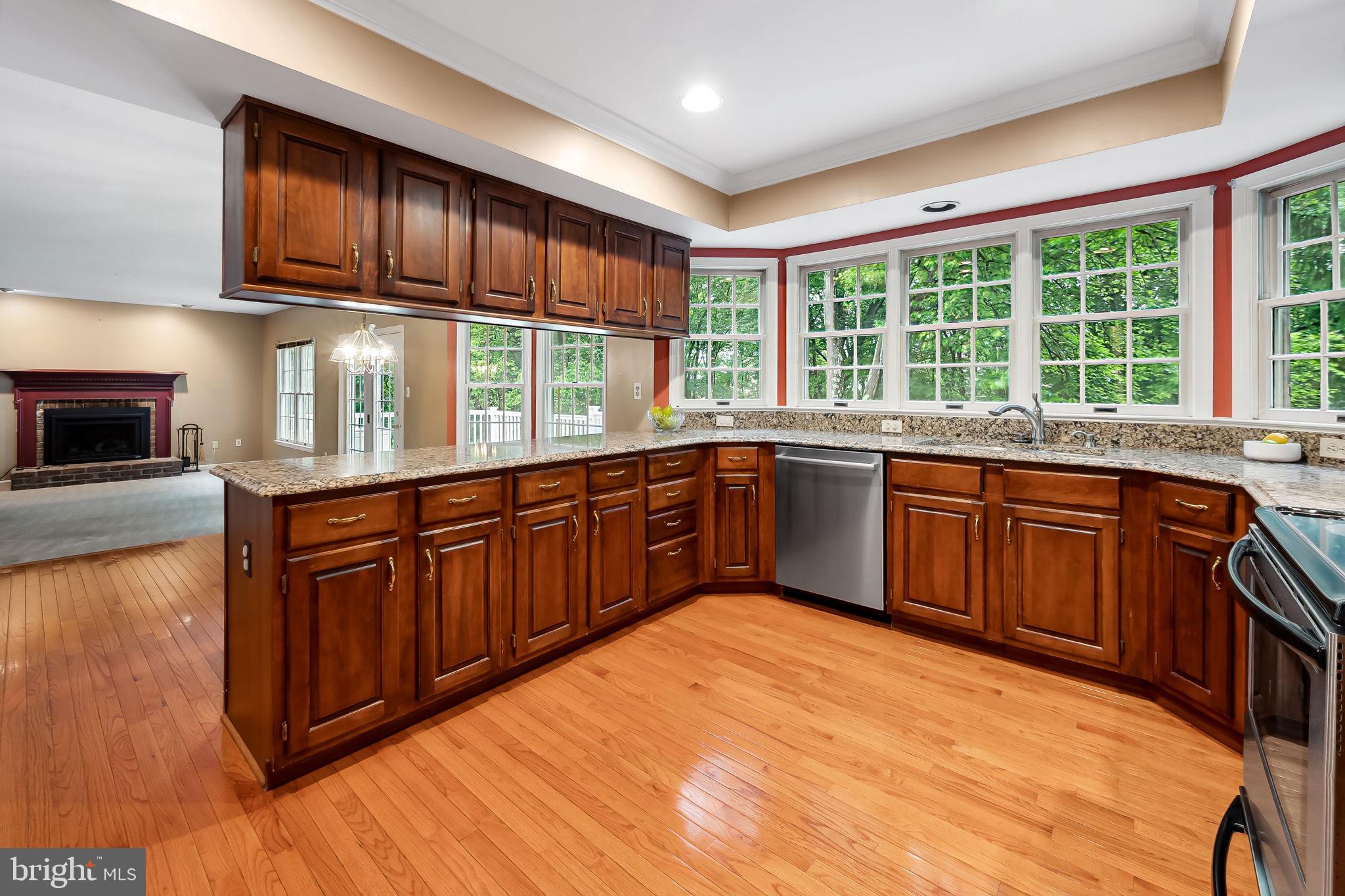 RIVERS EDGE - Residential