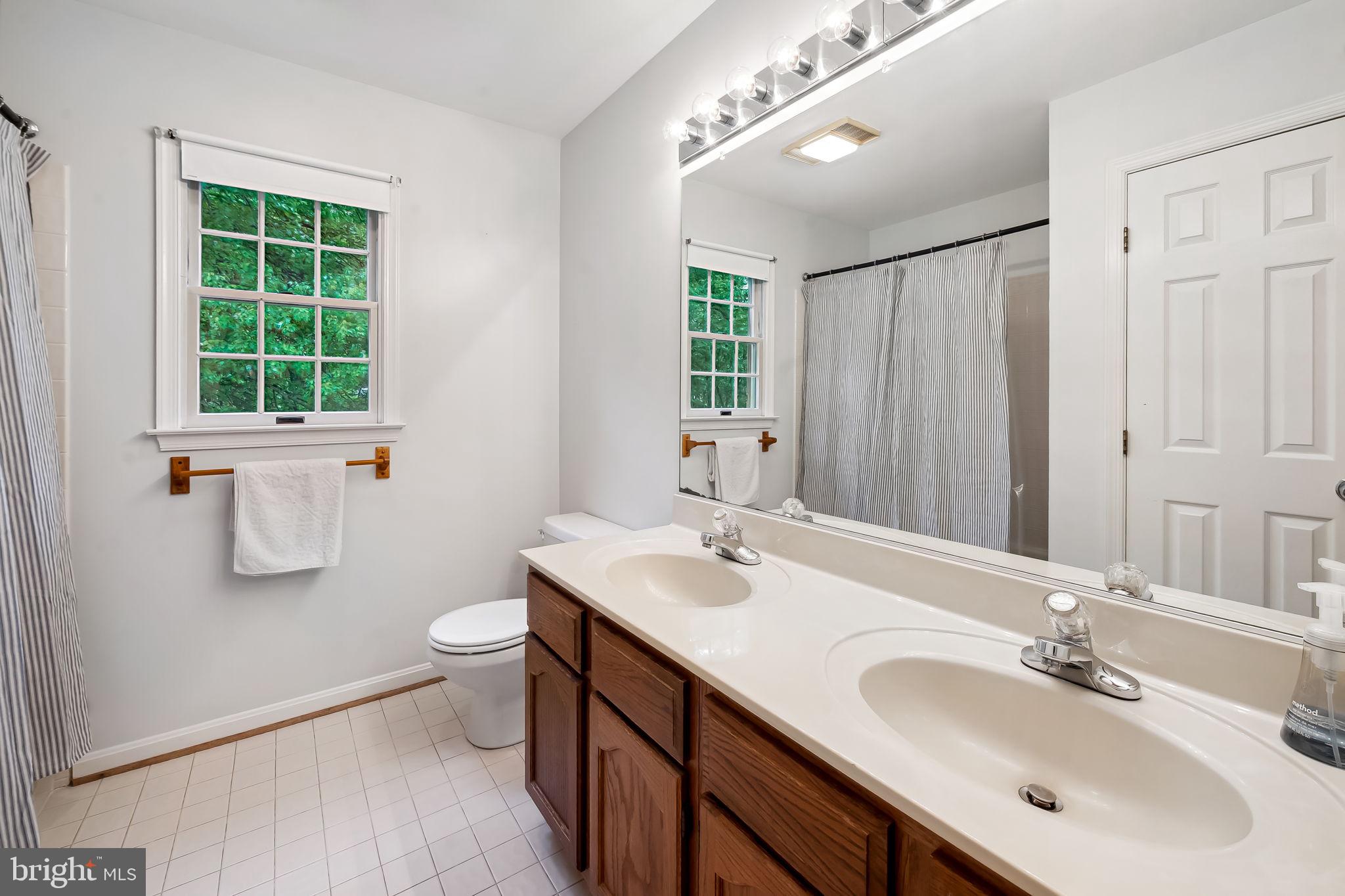 RIVERS EDGE - Residential