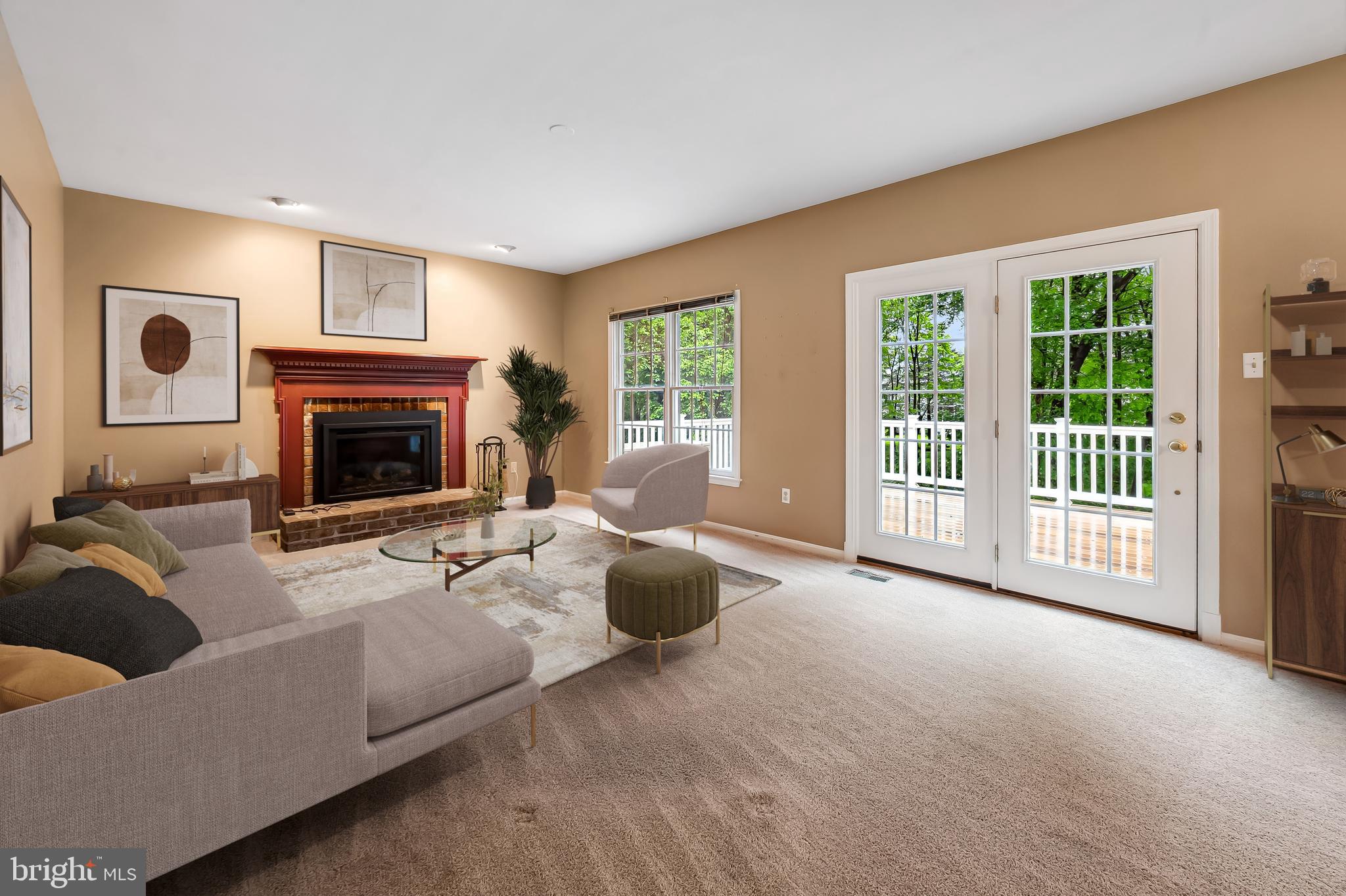 RIVERS EDGE - Residential