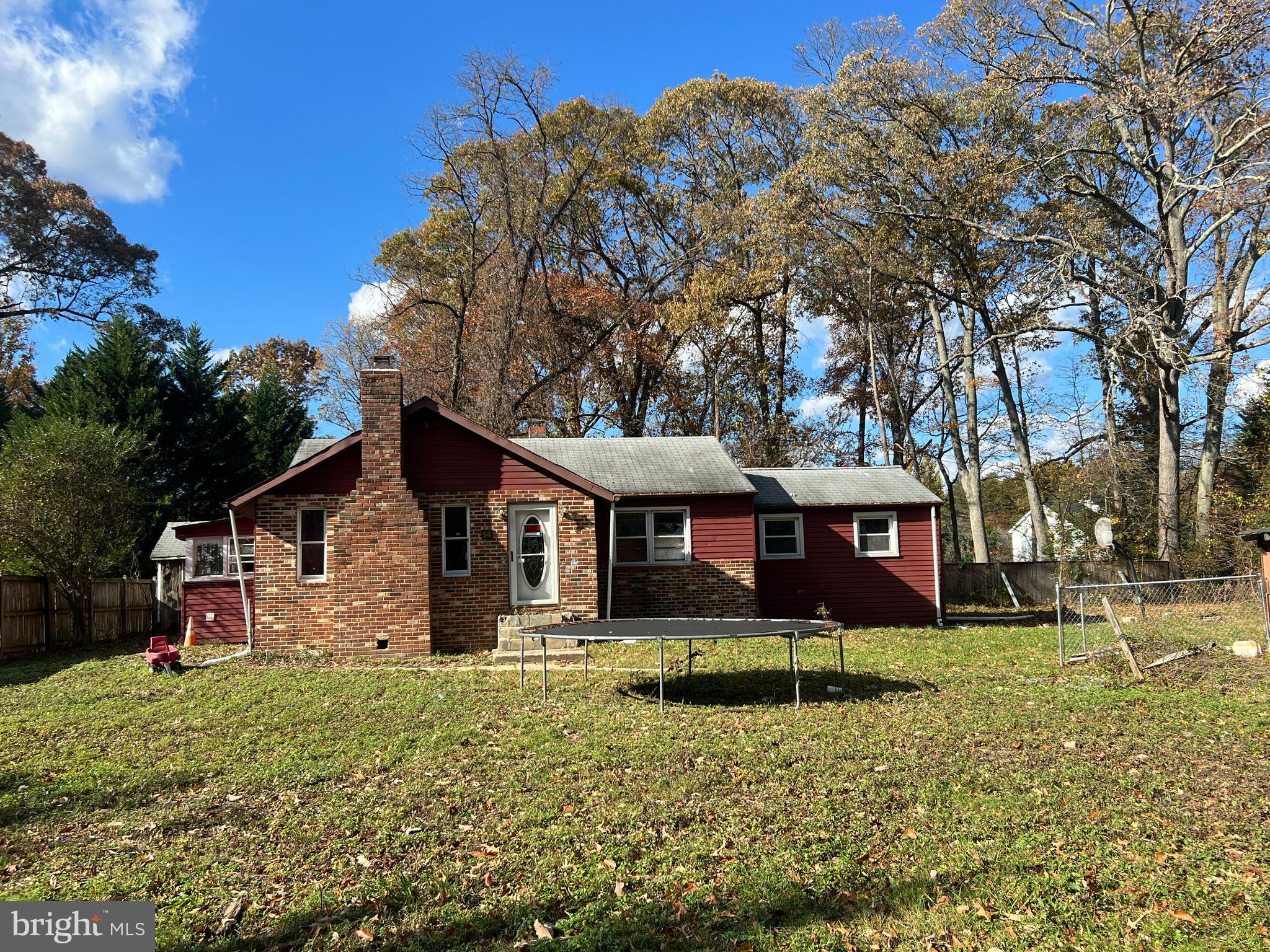 LAKE SHORE - Residential