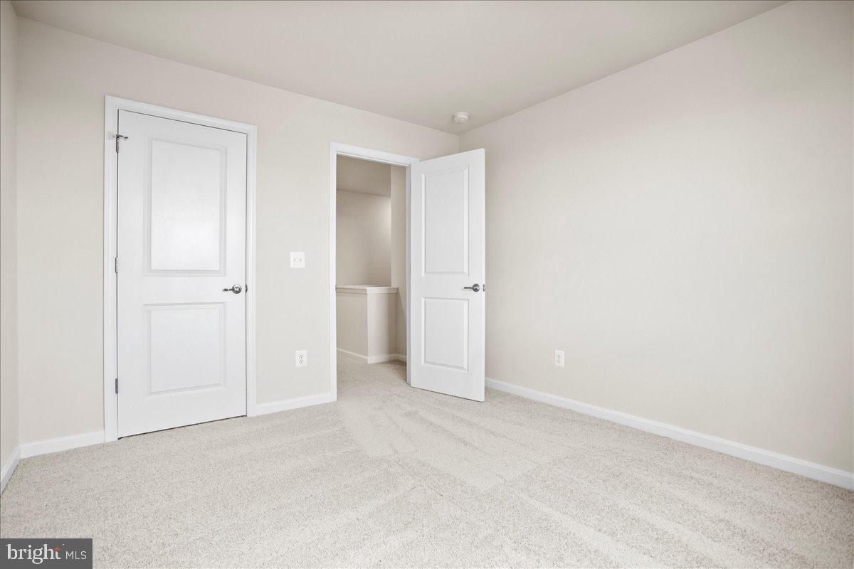 SOUTH BROOK - Residential