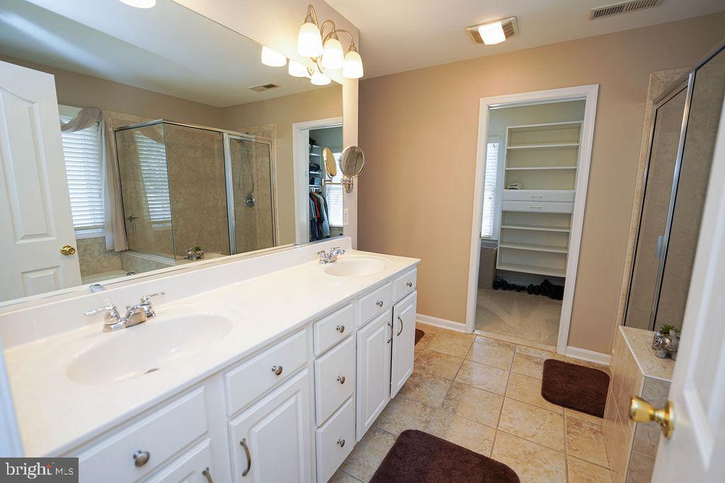 SLEEPY HOLLOW - Residential