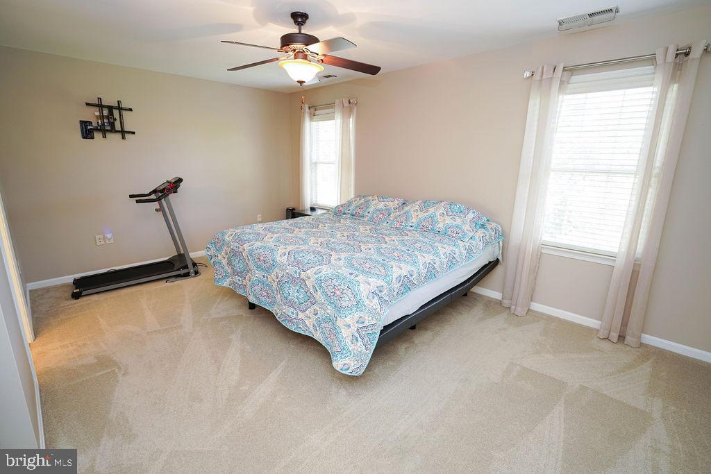 SLEEPY HOLLOW - Residential