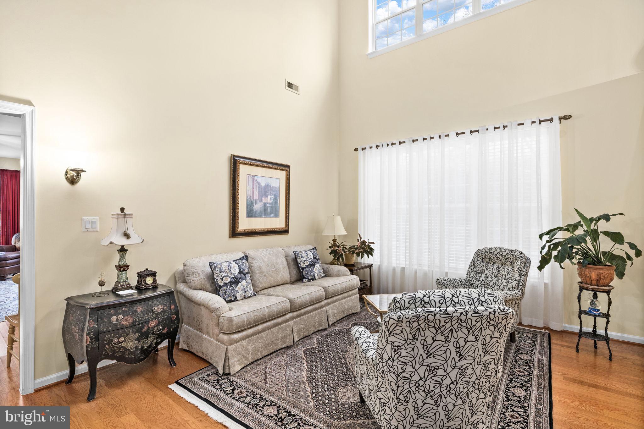 VILLAS AT SNOWDEN - Residential