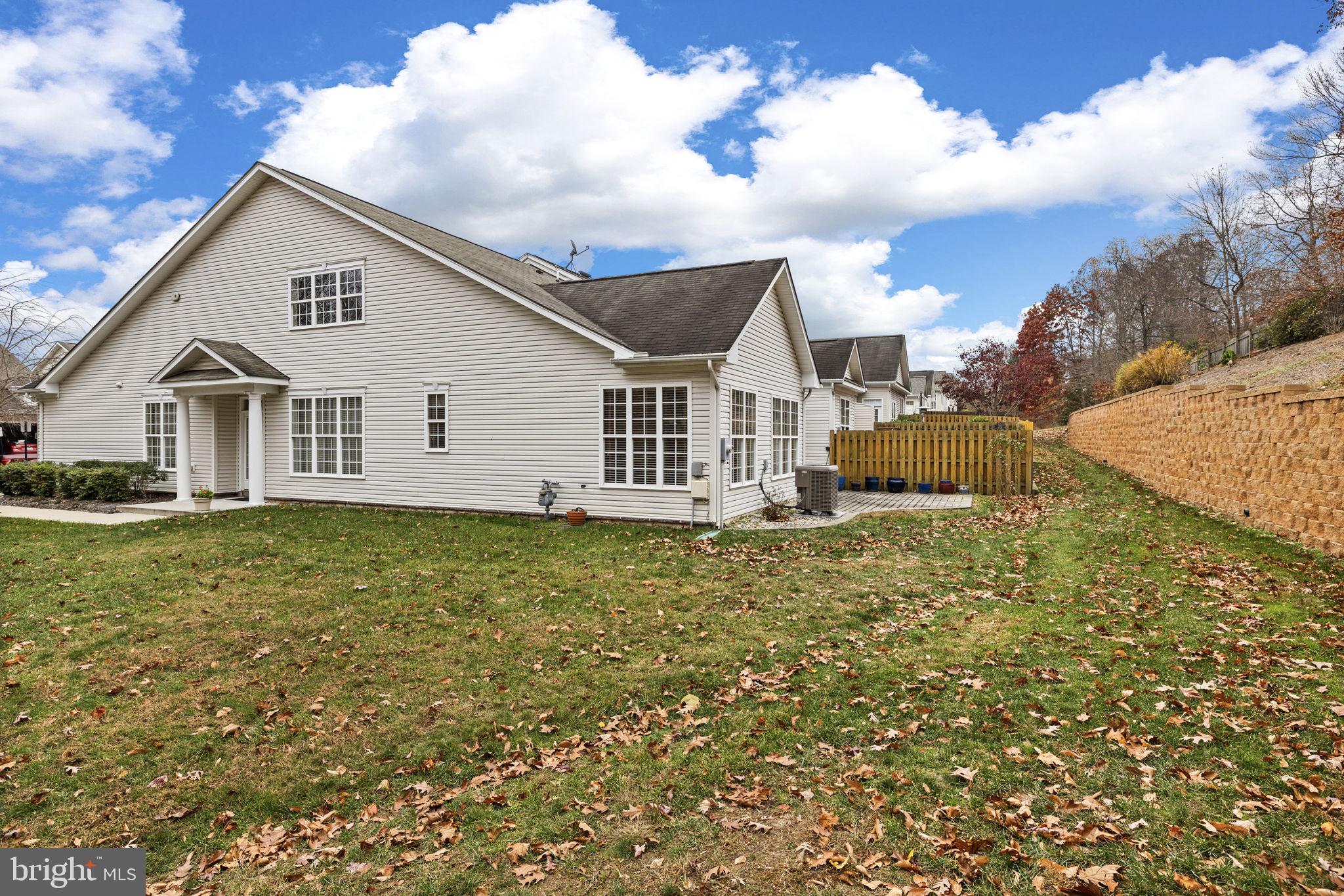 VILLAS AT SNOWDEN - Residential