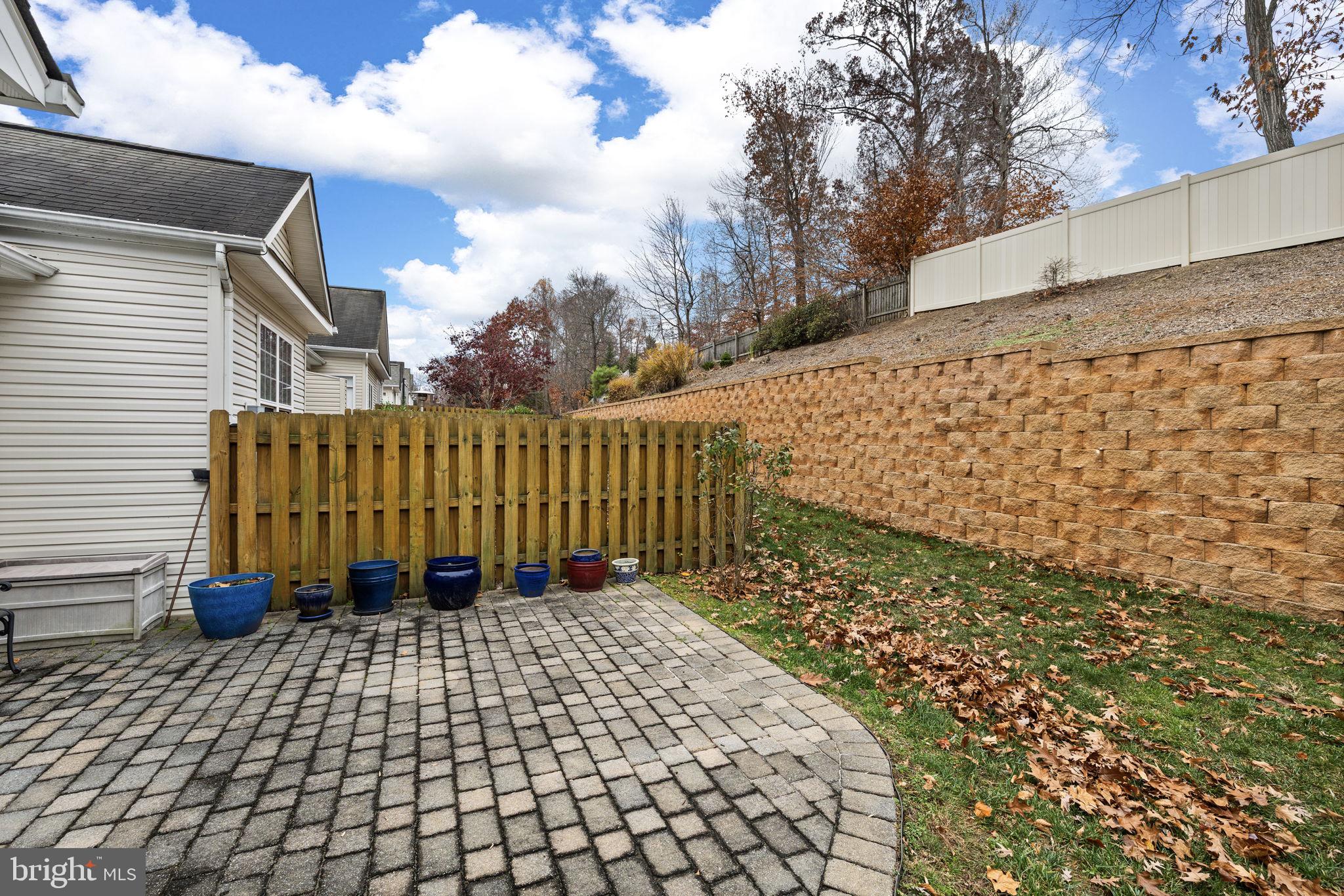 VILLAS AT SNOWDEN - Residential