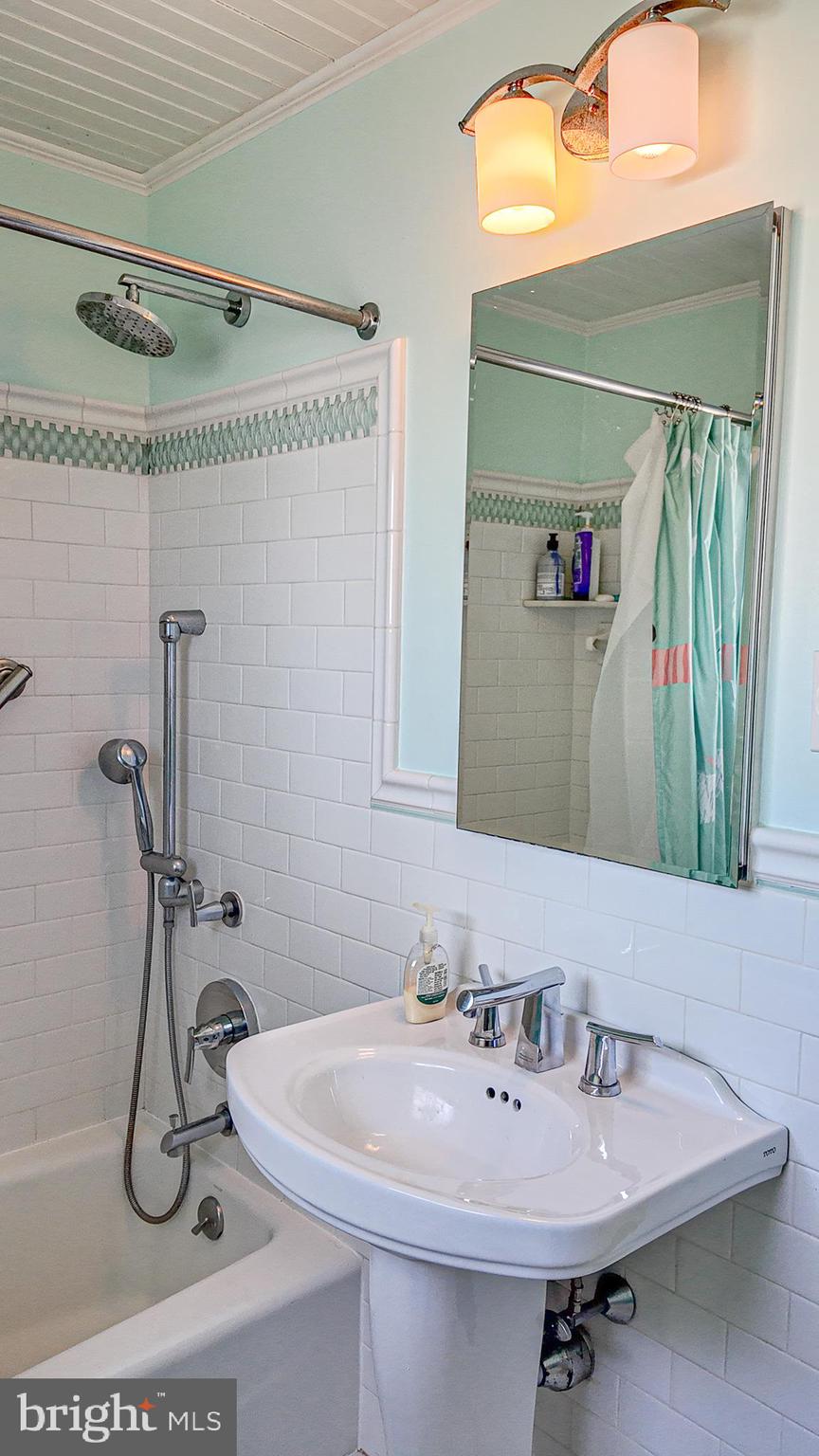 TORRESDALE (EAST) - Residential