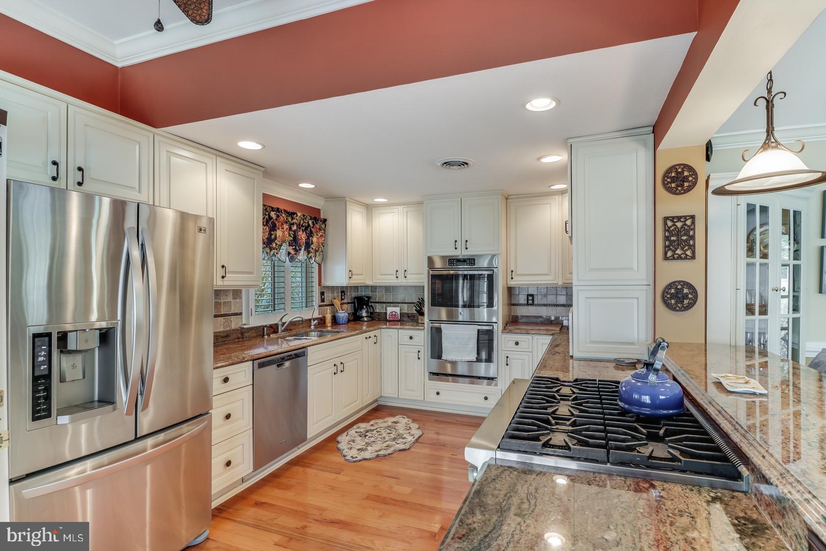 ELK FOREST - Residential