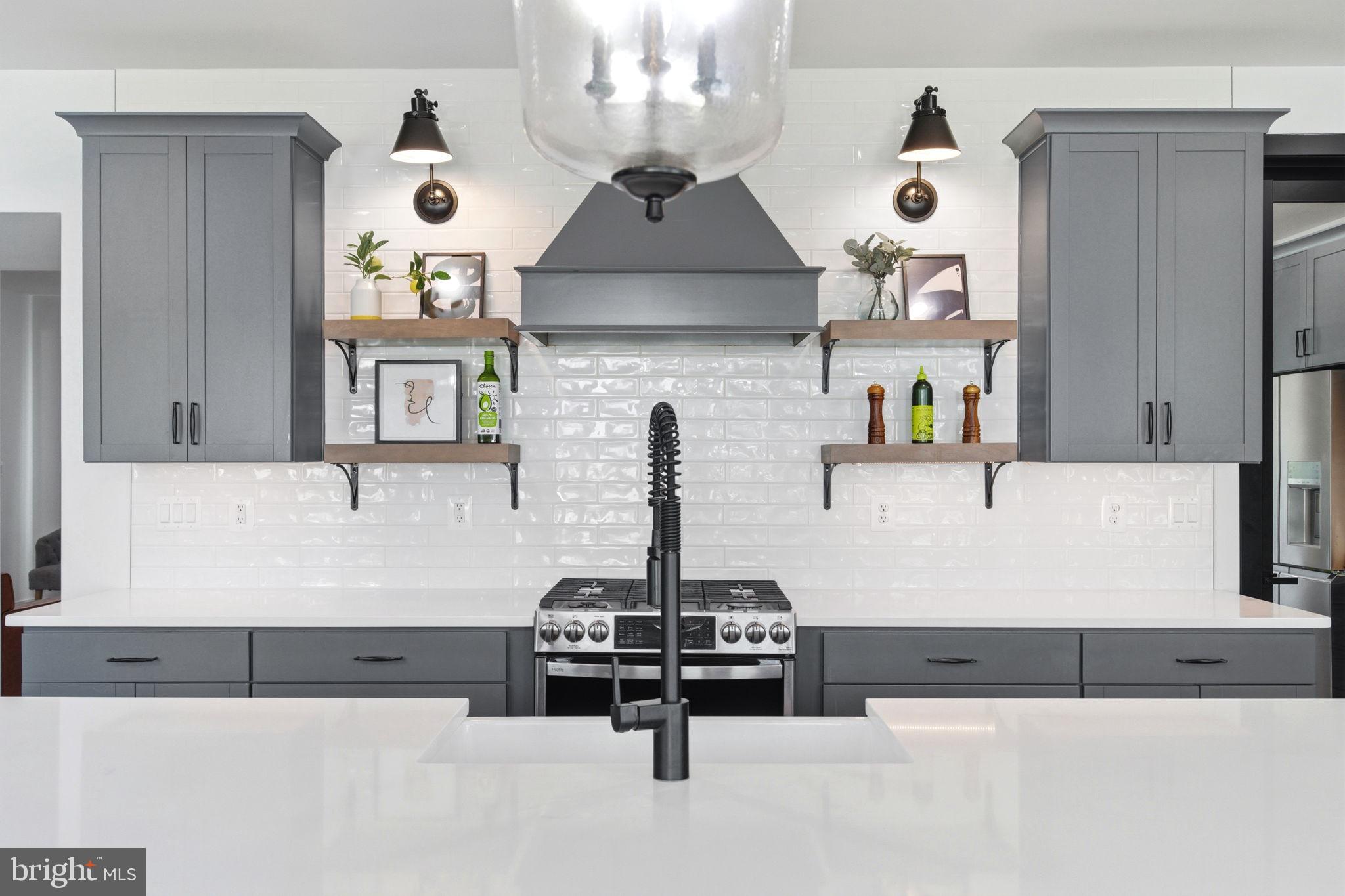 PLEASANTON - Residential