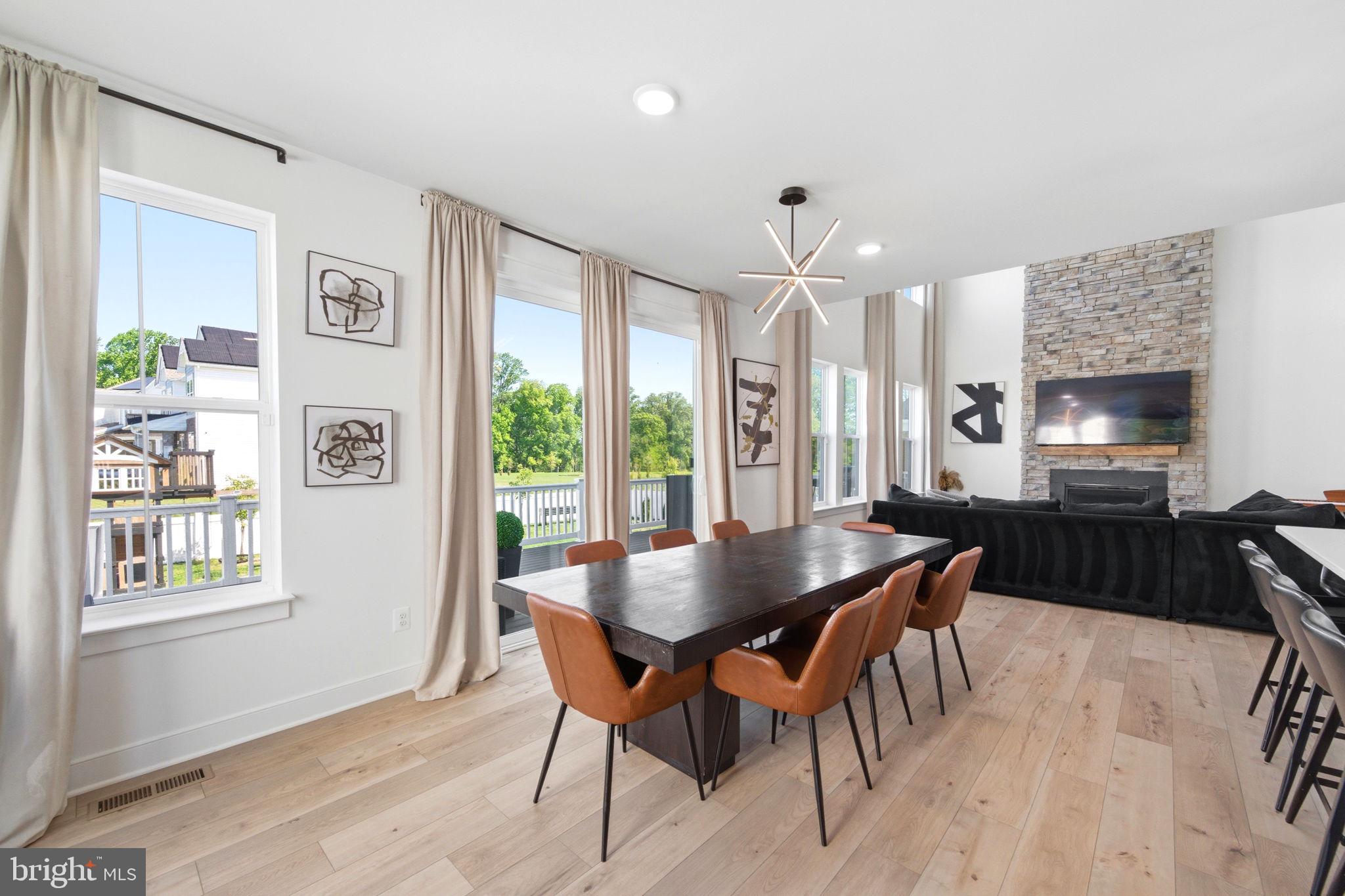 PLEASANTON - Residential