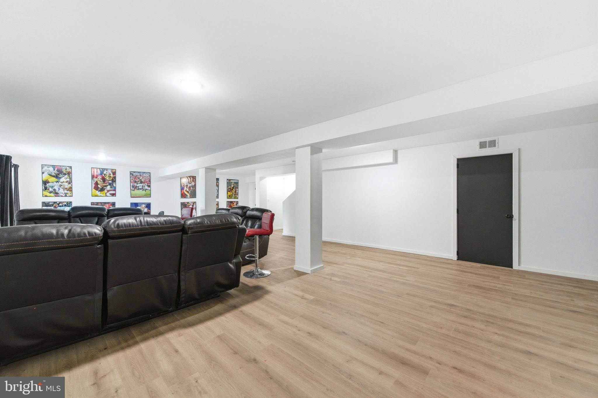 PLEASANTON - Residential