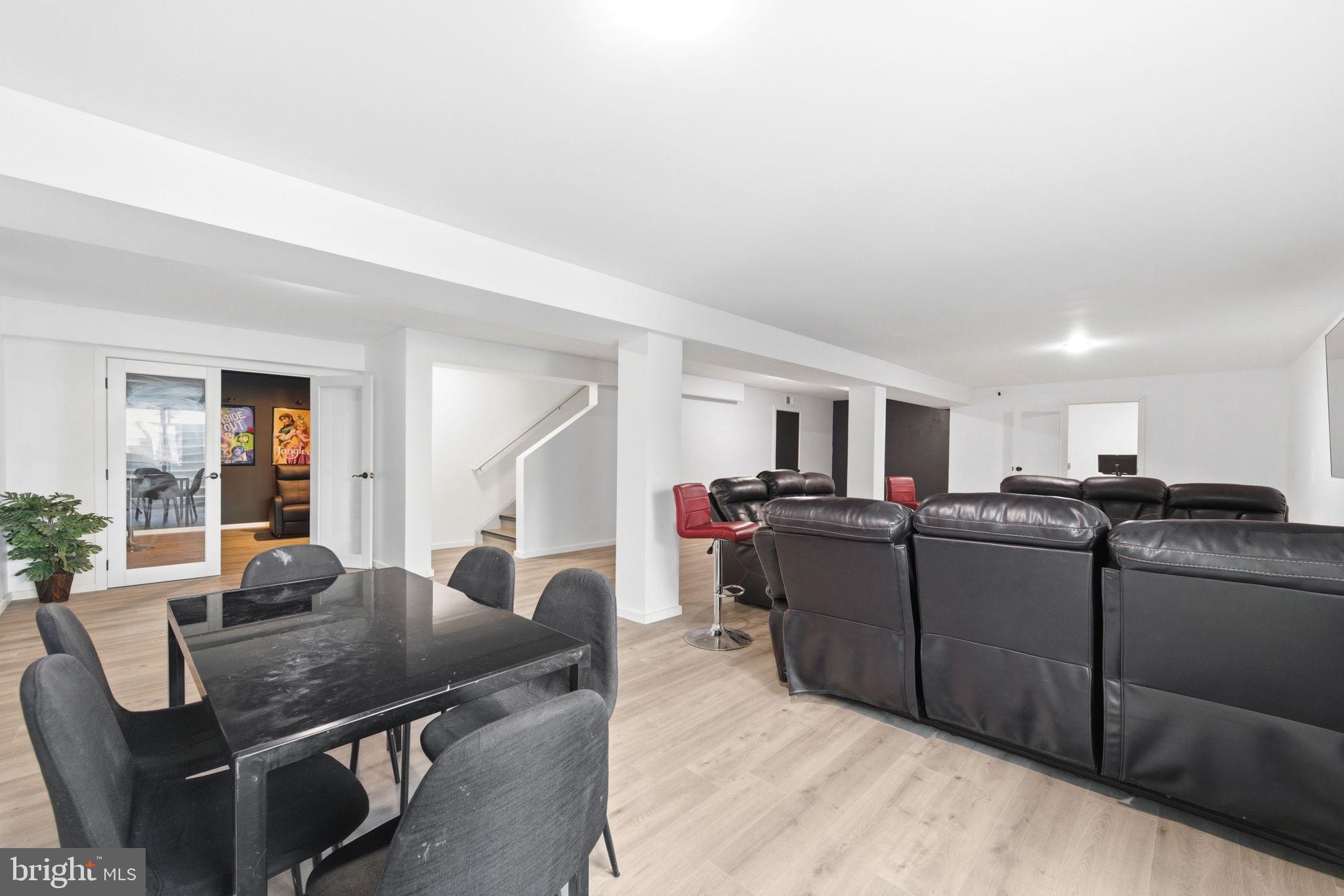 PLEASANTON - Residential