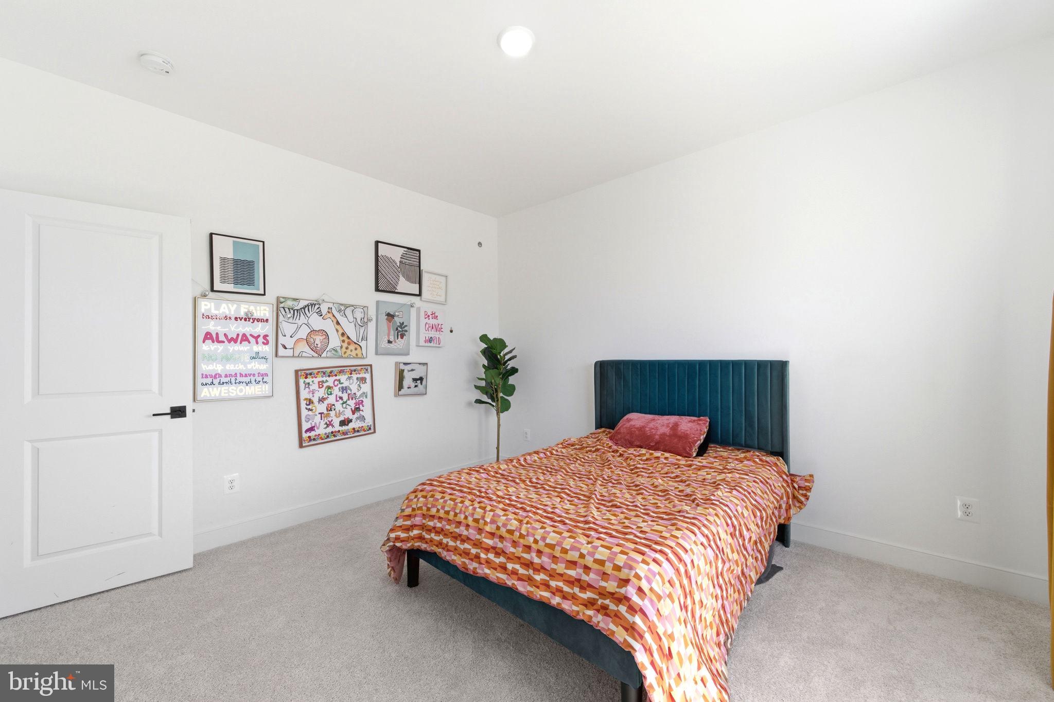 PLEASANTON - Residential