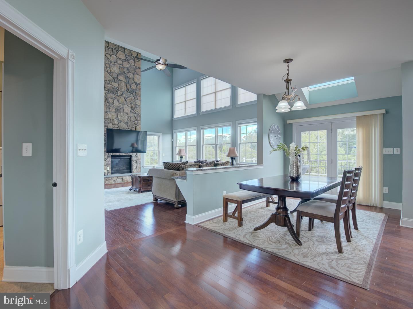 LOUDOUN VALLEY ESTATES 2 - Residential