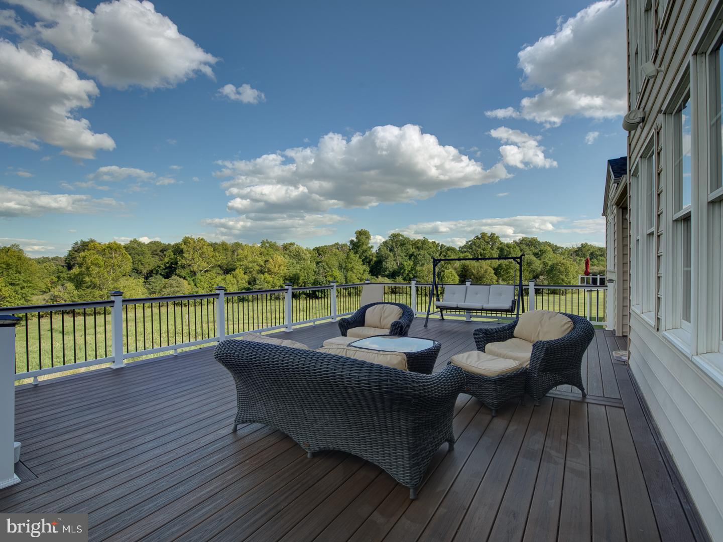 LOUDOUN VALLEY ESTATES 2 - Residential