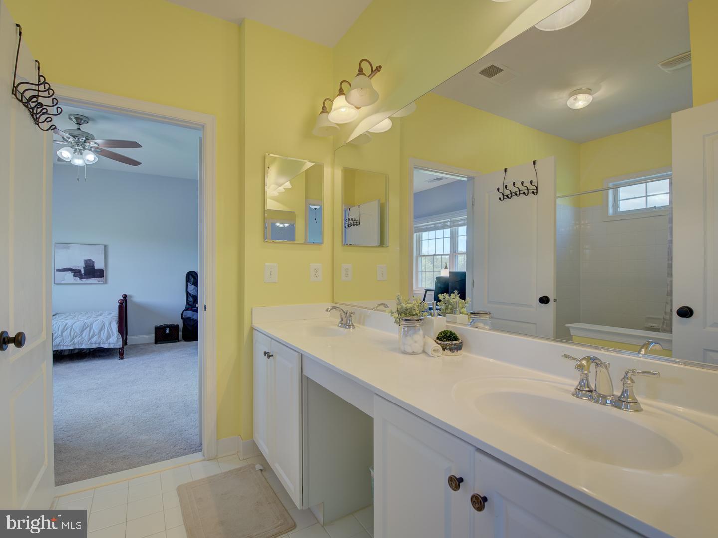 LOUDOUN VALLEY ESTATES 2 - Residential