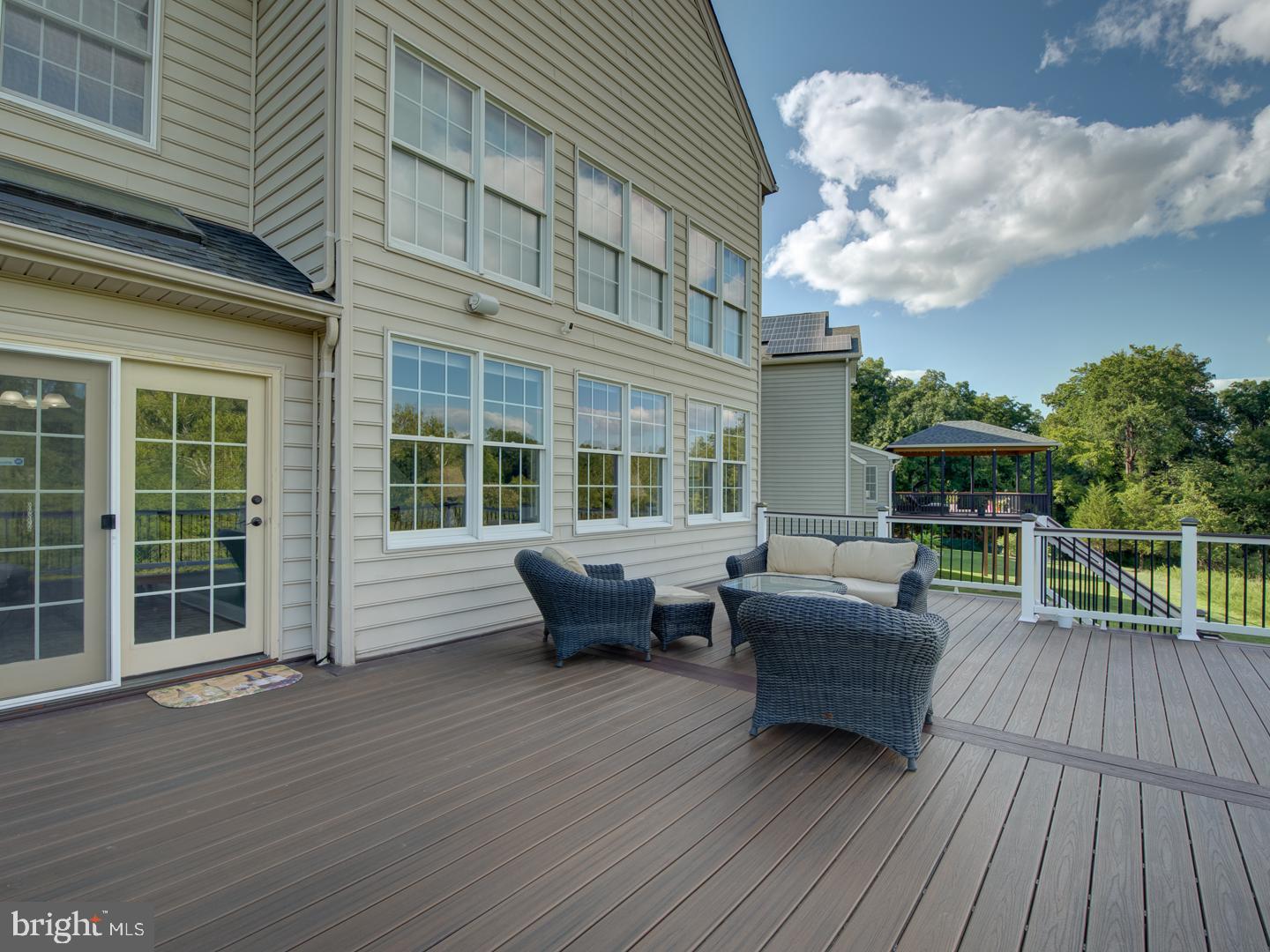 LOUDOUN VALLEY ESTATES 2 - Residential