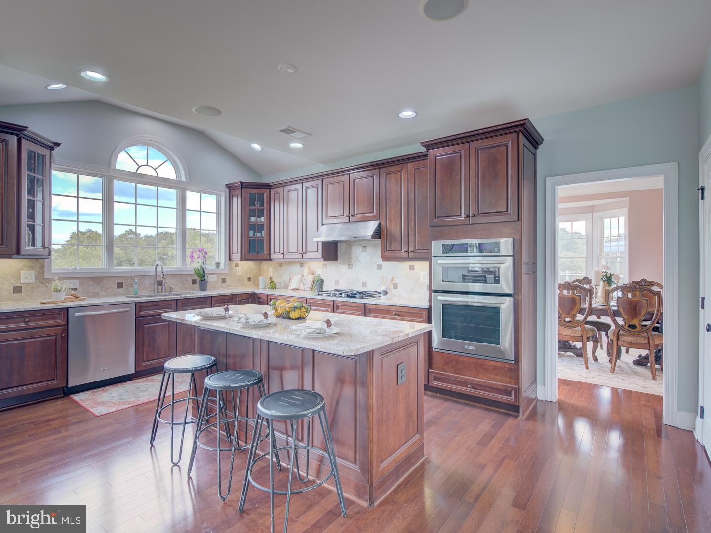 LOUDOUN VALLEY ESTATES 2 - Residential