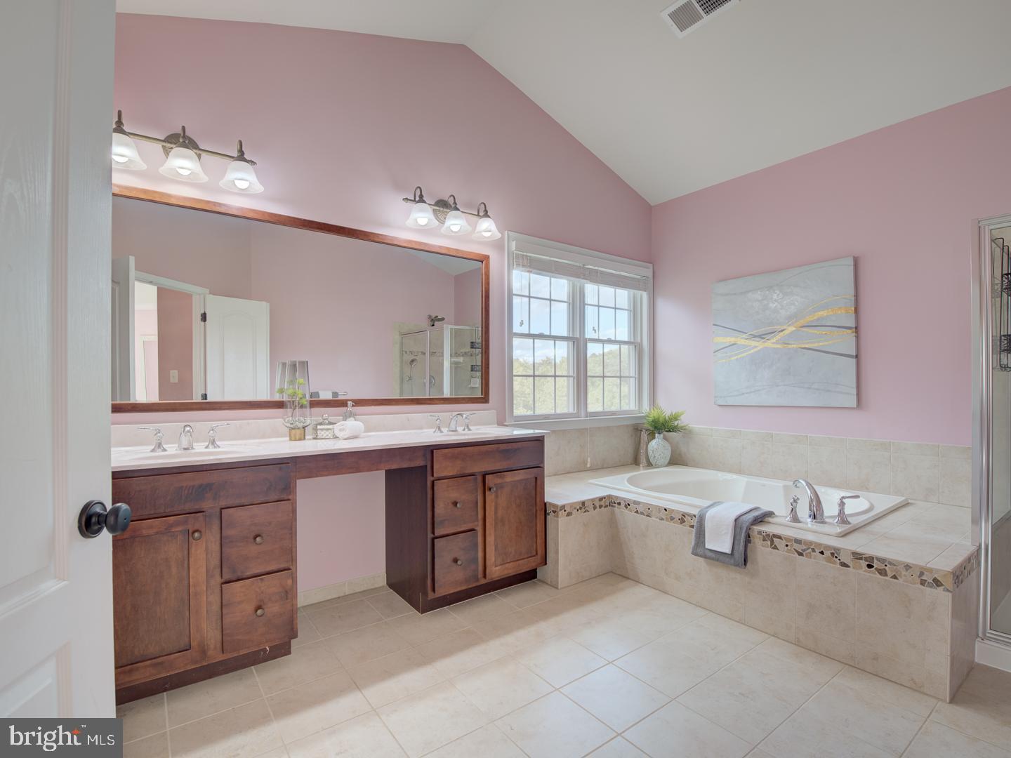 LOUDOUN VALLEY ESTATES 2 - Residential