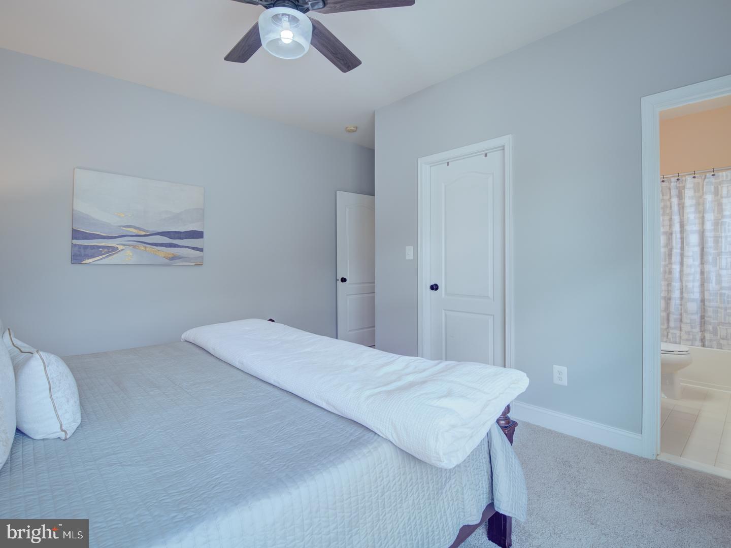 LOUDOUN VALLEY ESTATES 2 - Residential