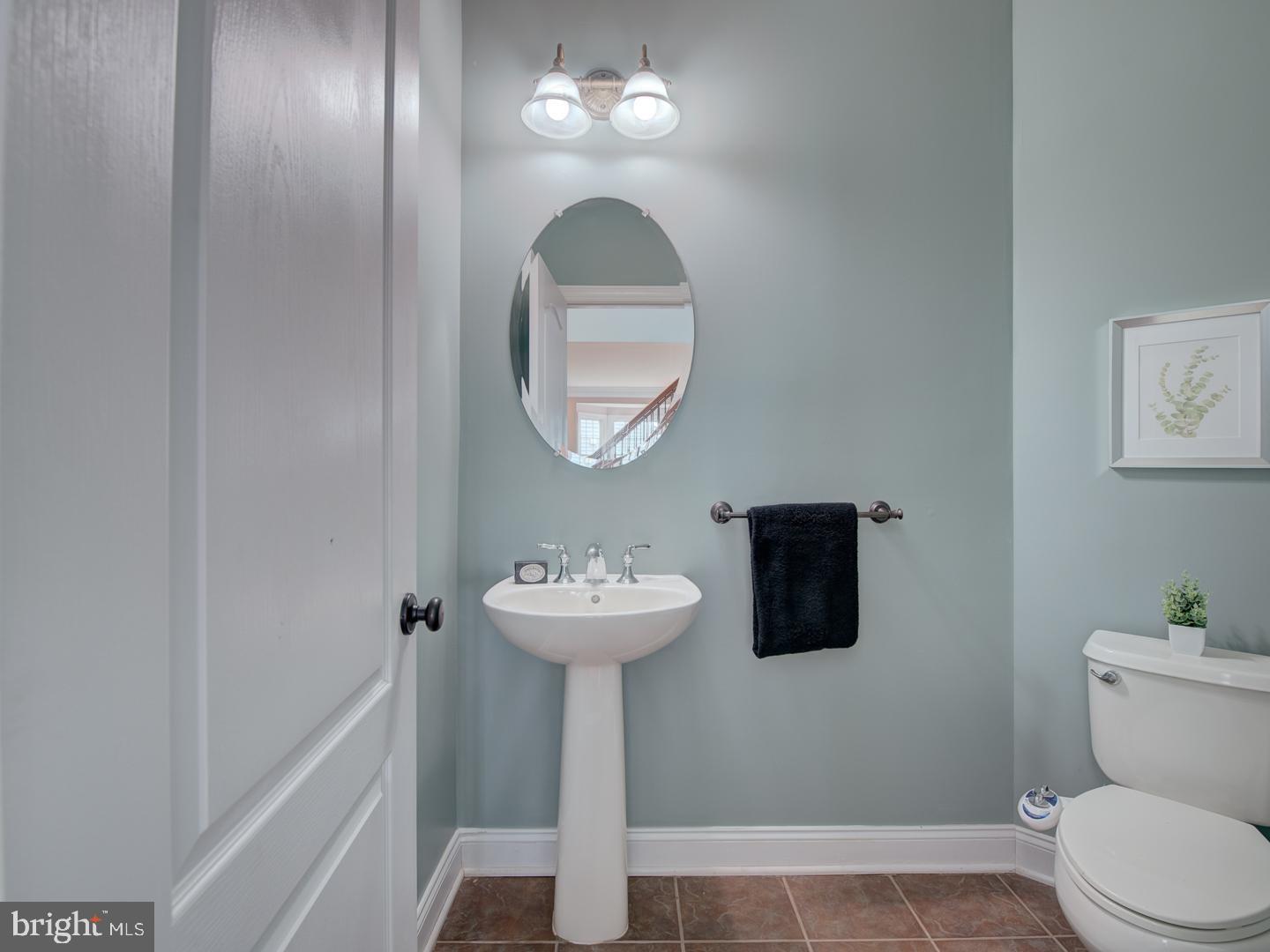 LOUDOUN VALLEY ESTATES 2 - Residential