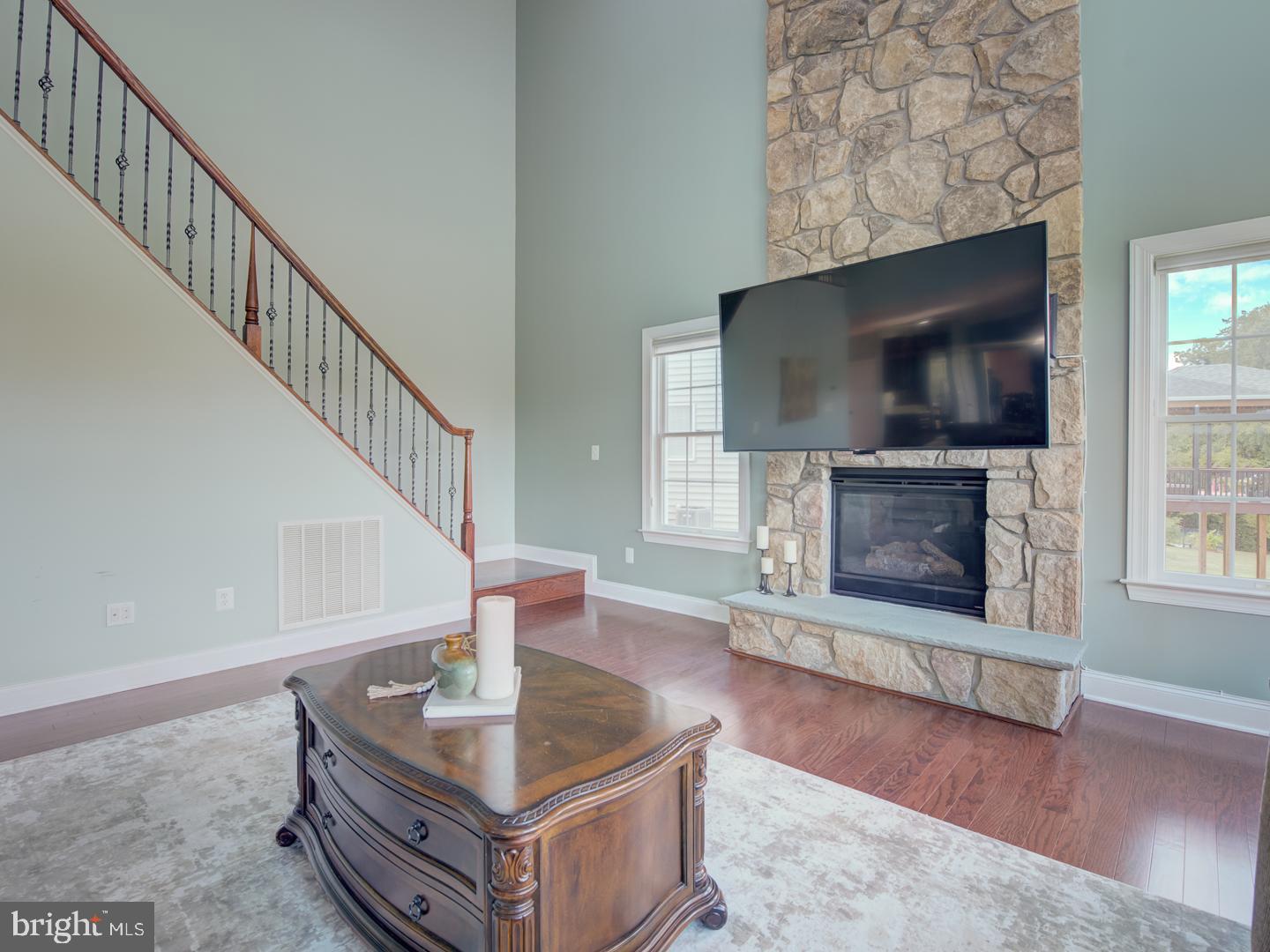 LOUDOUN VALLEY ESTATES 2 - Residential