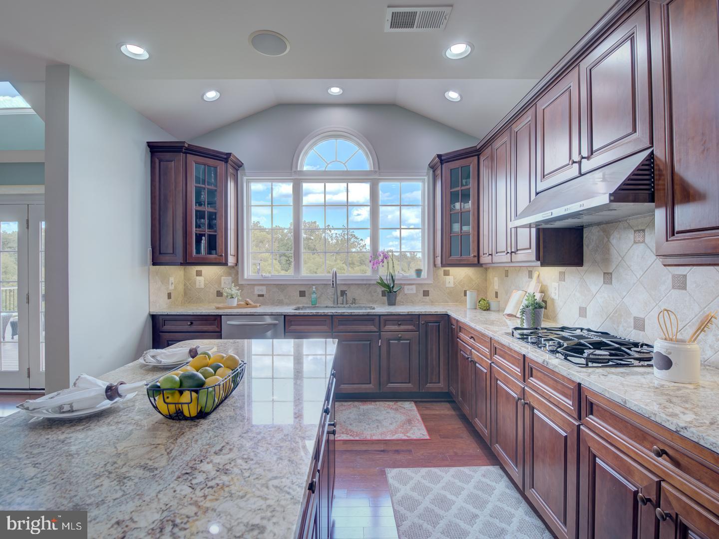 LOUDOUN VALLEY ESTATES 2 - Residential