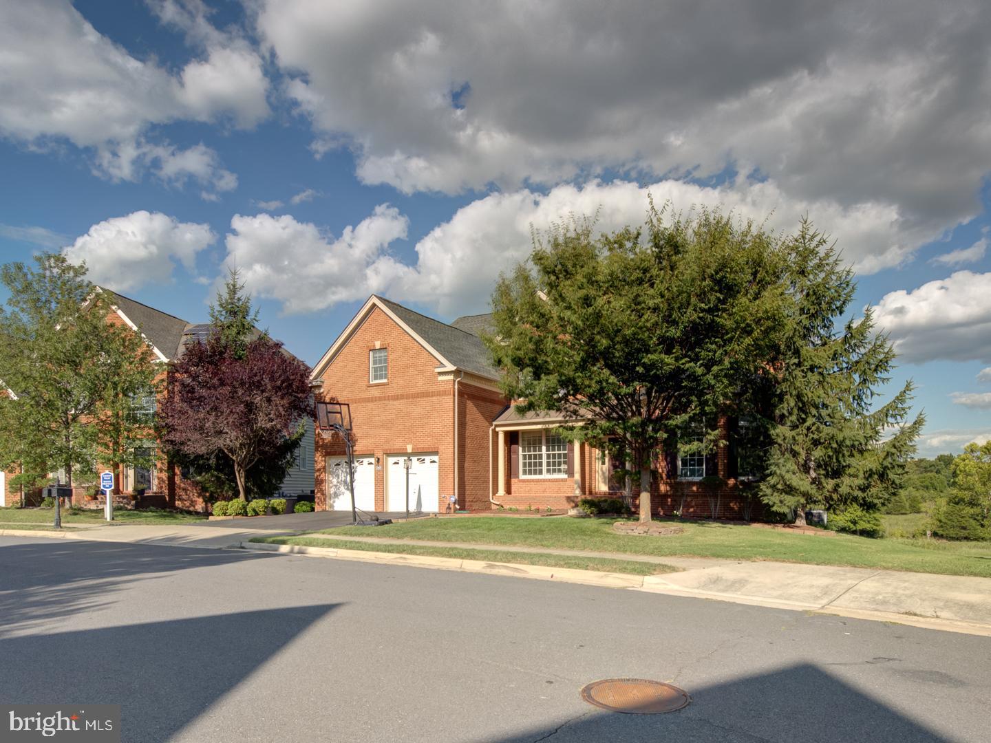 LOUDOUN VALLEY ESTATES 2 - Residential