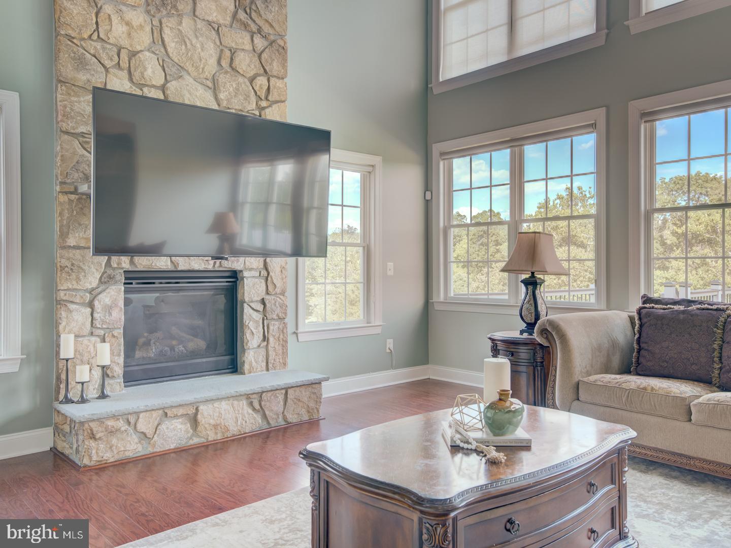 LOUDOUN VALLEY ESTATES 2 - Residential