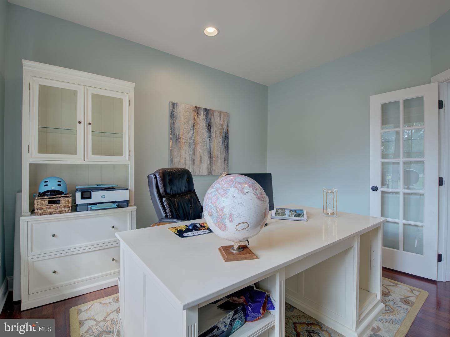 LOUDOUN VALLEY ESTATES 2 - Residential