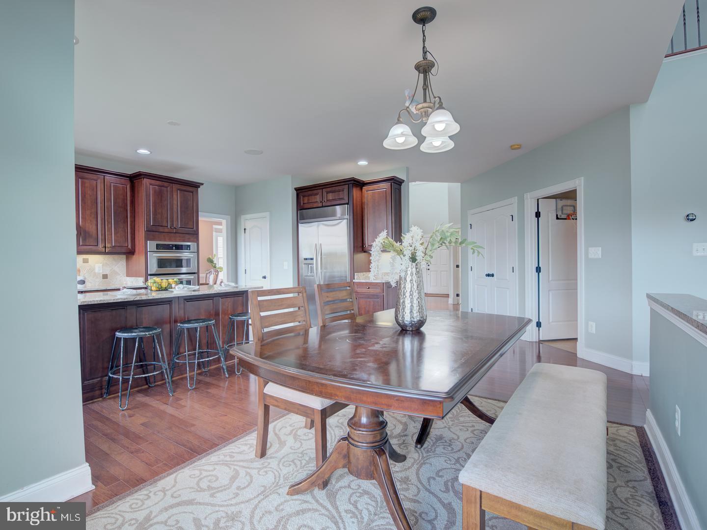 LOUDOUN VALLEY ESTATES 2 - Residential