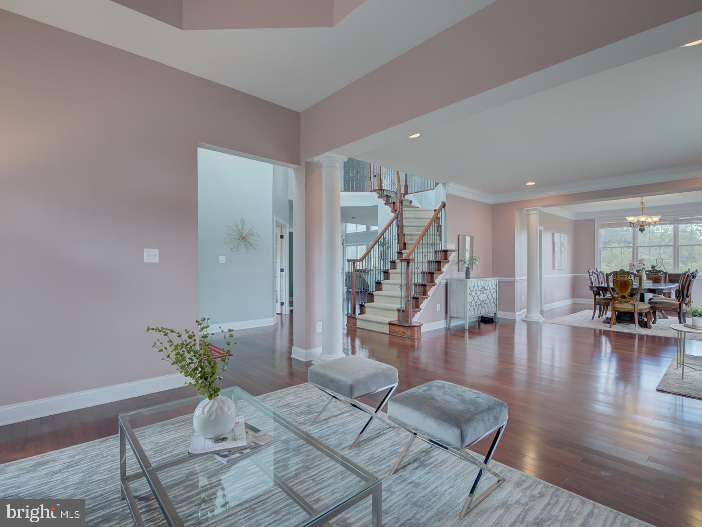 LOUDOUN VALLEY ESTATES 2 - Residential