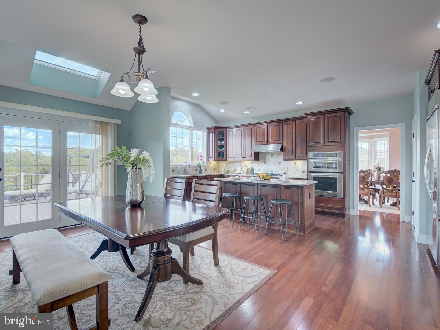 LOUDOUN VALLEY ESTATES 2 - Residential