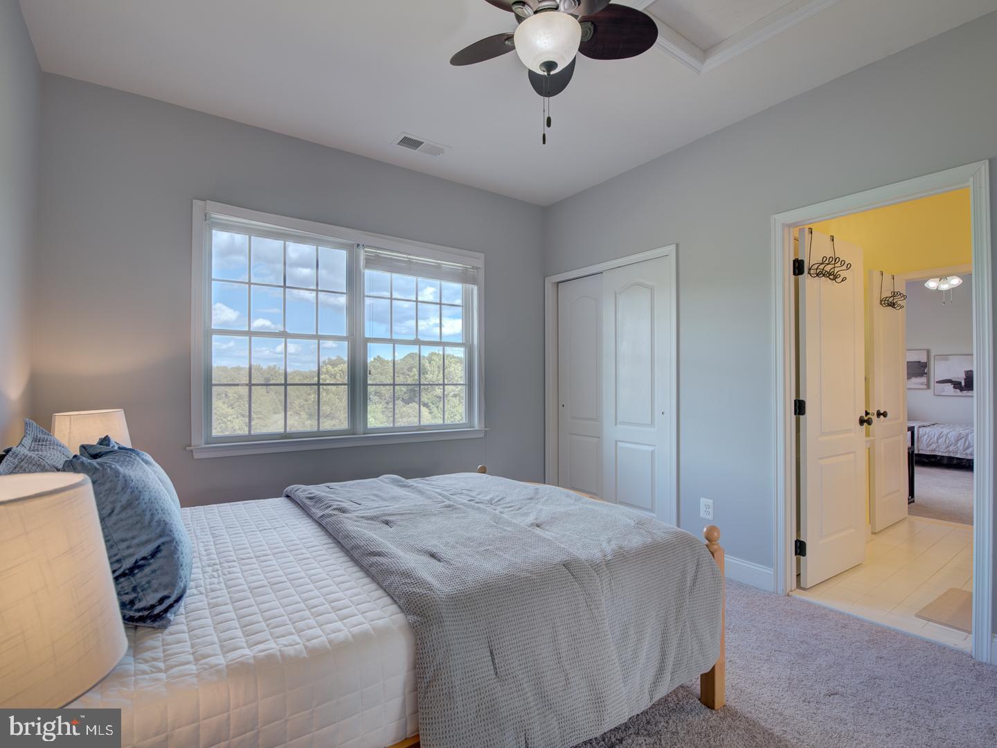 LOUDOUN VALLEY ESTATES 2 - Residential