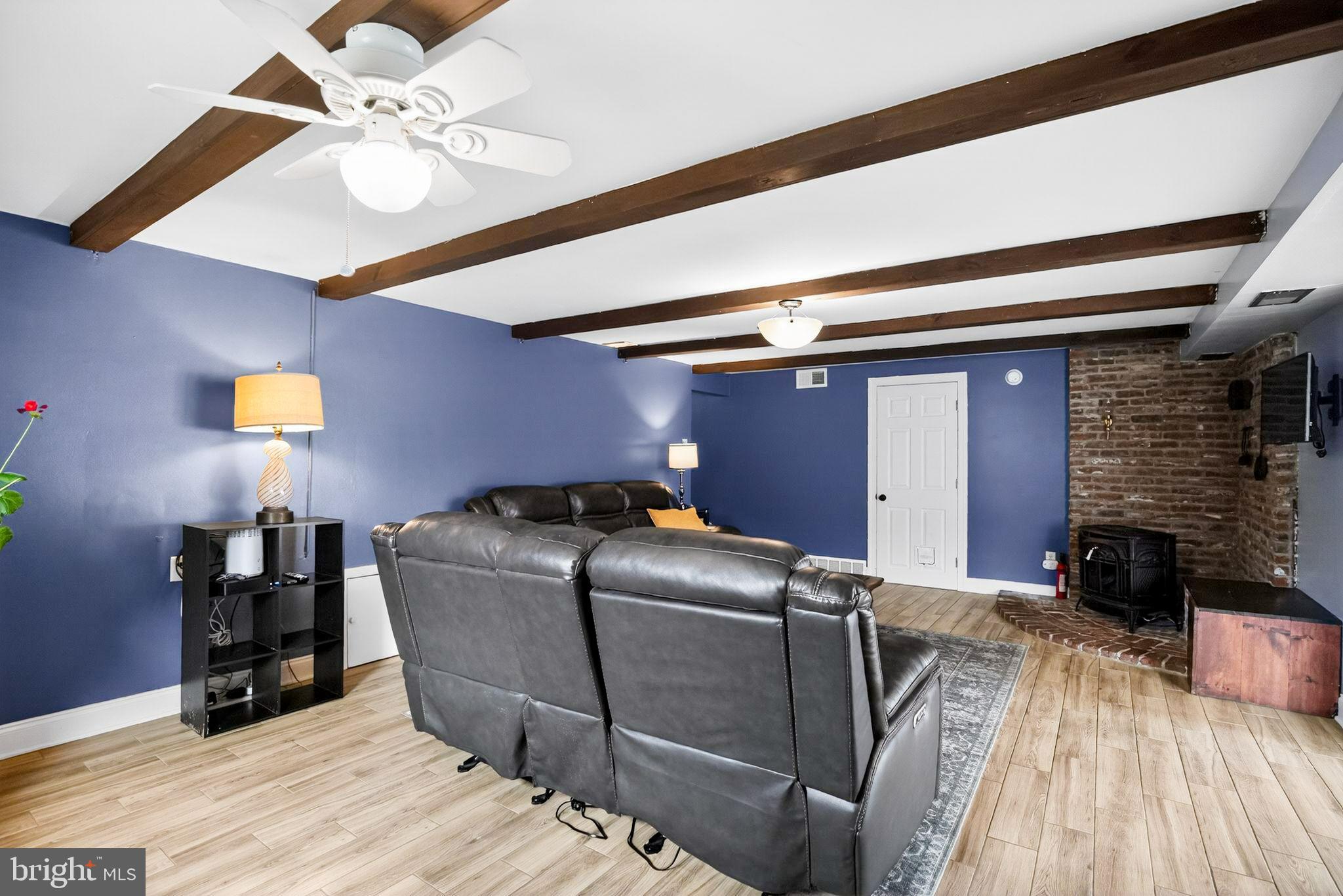 GLENSIDE - Residential