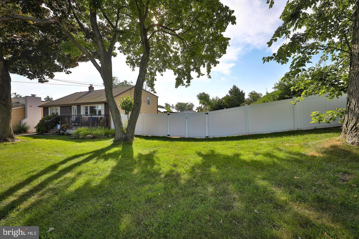 GLENSIDE - Residential