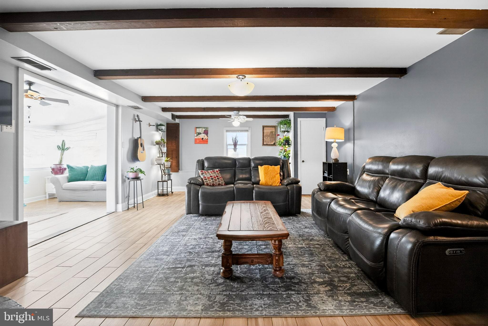 GLENSIDE - Residential